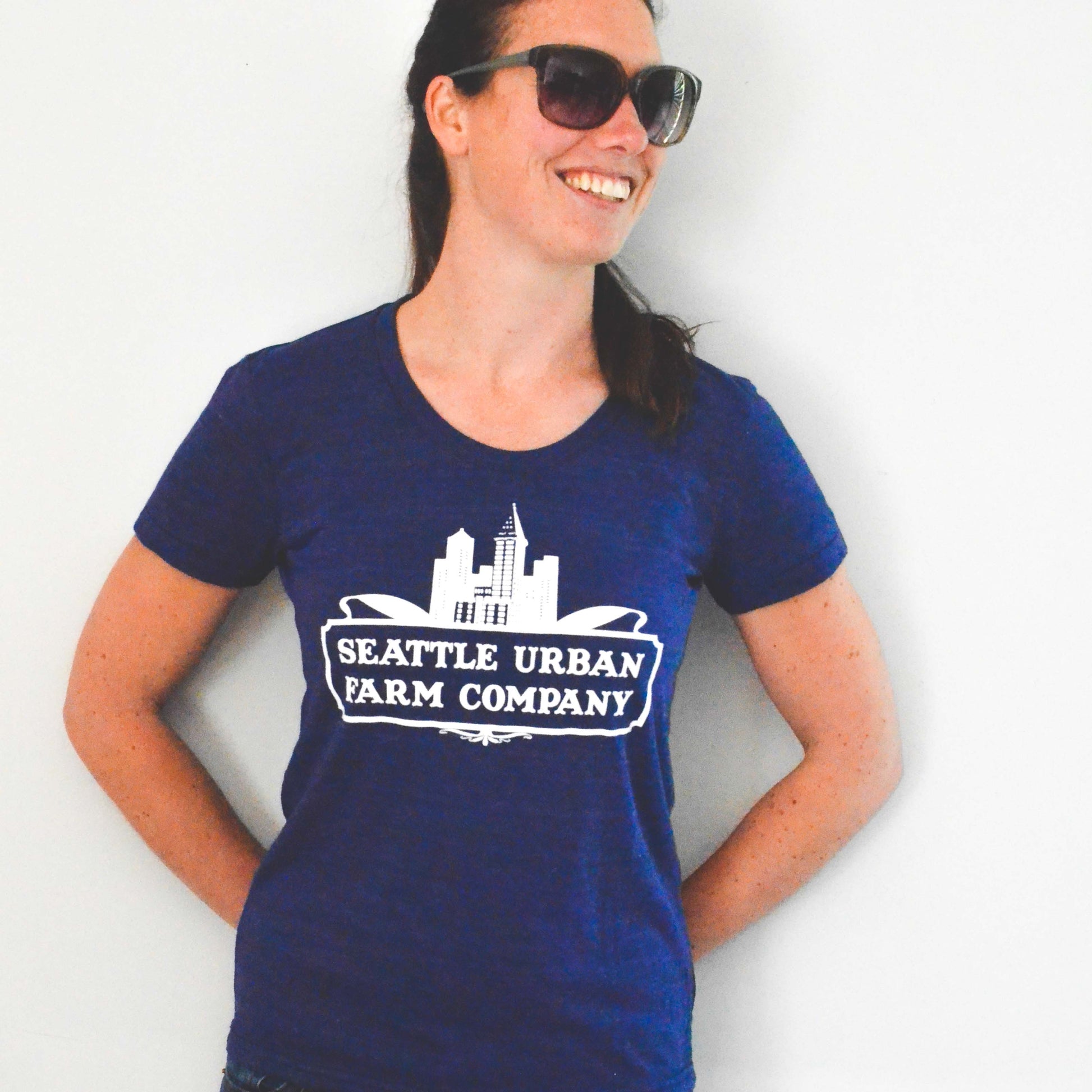 Vintage Seattle Urban Farm Co tee shirt navy heather